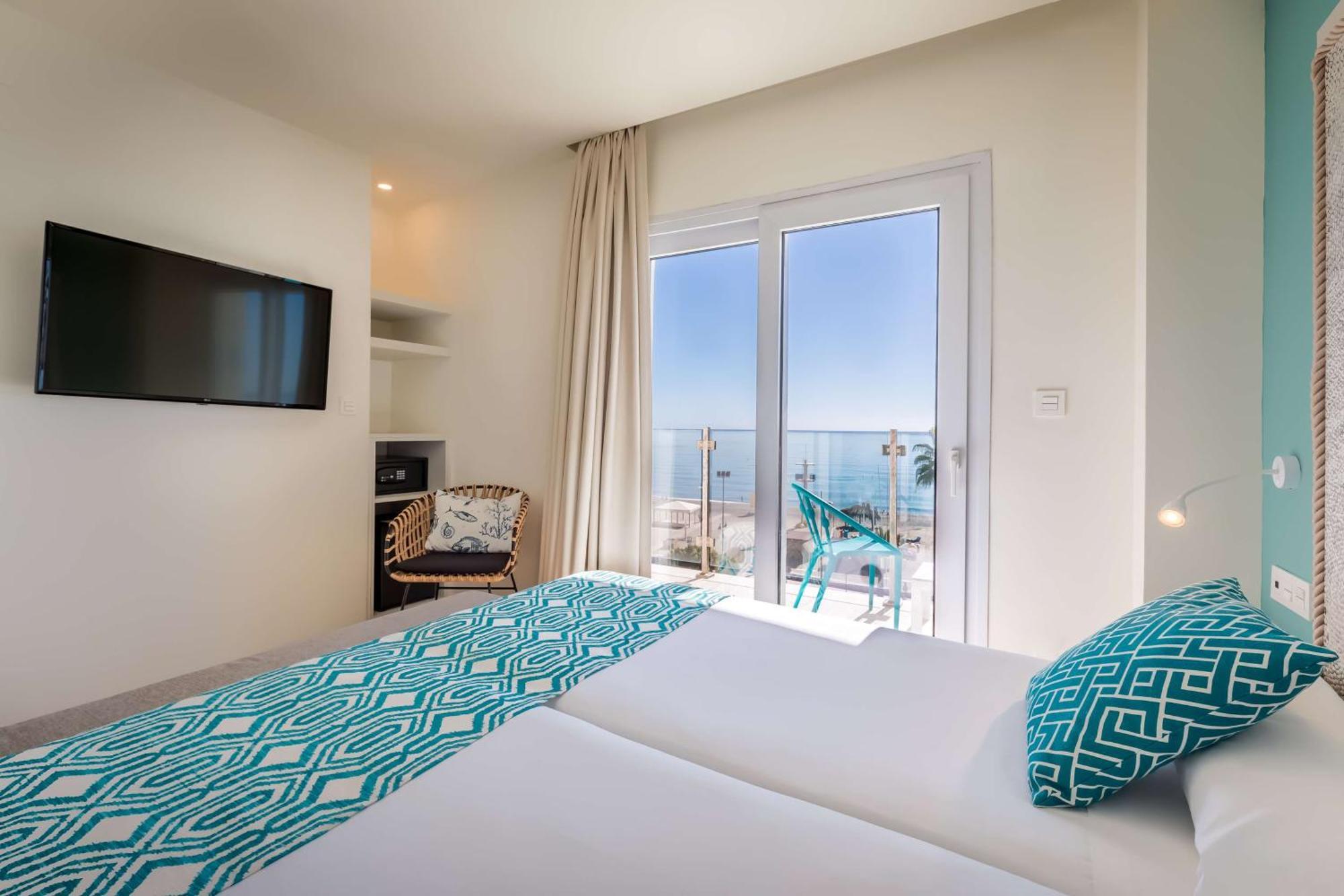 Occidental Torremolinos Playa Hotel Exterior photo